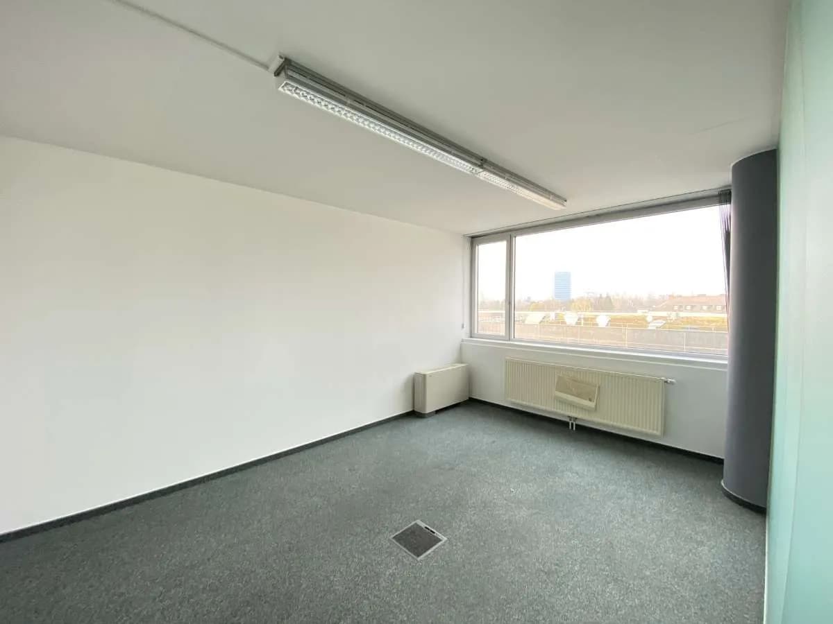 Gewerbeimmobilie mieten in Linz – 274 m², € 3.666 – Bild 5 von 10