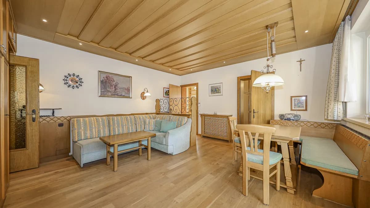 3-Zimmer-Wohnung kaufen in Kitzbühel – 60 m², € 370.000 – Bild 2 von 20