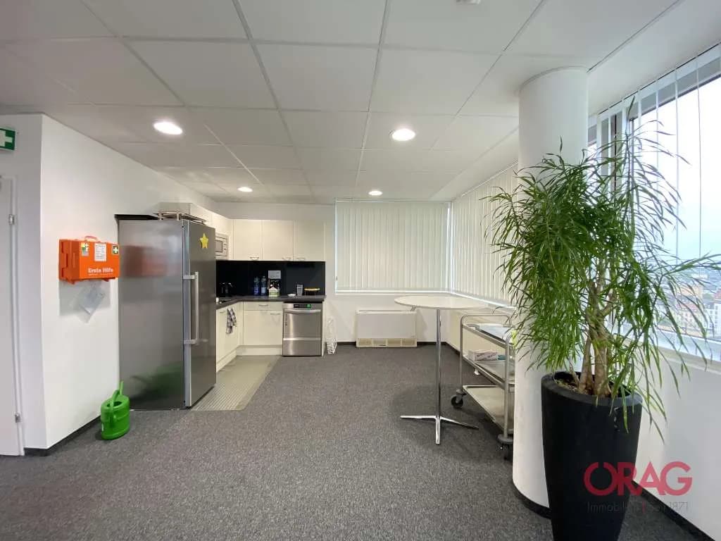 Gewerbeimmobilie mieten in Linz – 289 m², € 4.152 – Bild 4 von 10