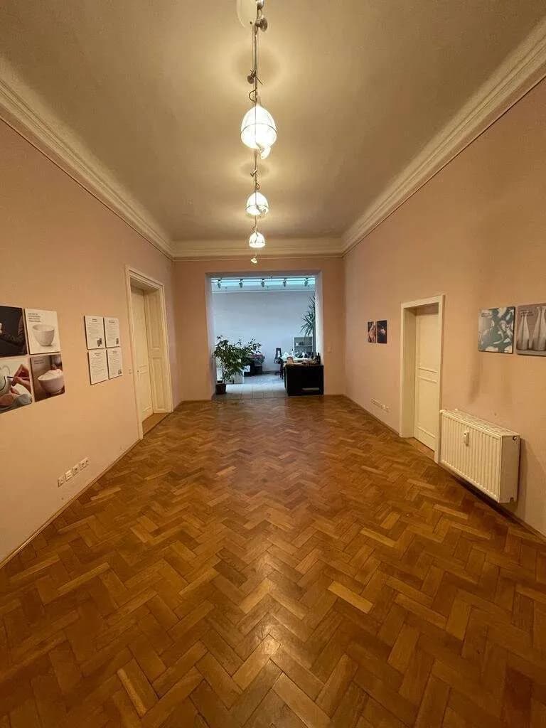 8-Zimmer-Gewerbeimmobilie kaufen in Graz – 232,4 m², € 838.000 – Bild 2 von 4