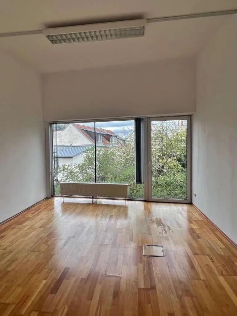 7-Zimmer-Gewerbeimmobilie mieten in Graz – 188,93 m², € 1.826 – Bild 2 von 5