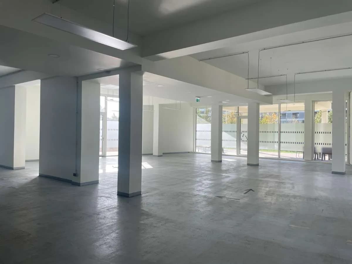 Gewerbeimmobilie mieten in Wien – 355 m², € 13 – Bild 3 von 9