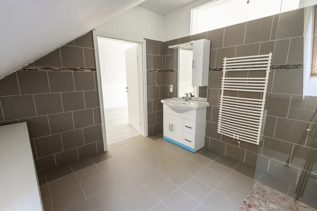7-Zimmer-Haus kaufen in Wiener Neustadt Land – 473,19 m², € 990.000 – Bild 73 von 78