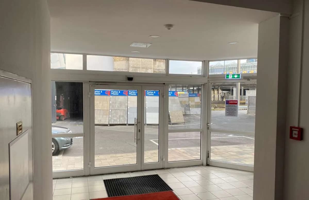 Gewerbeimmobilie mieten in Wien – 1 843 m², € 22.888 – Bild 3 von 10