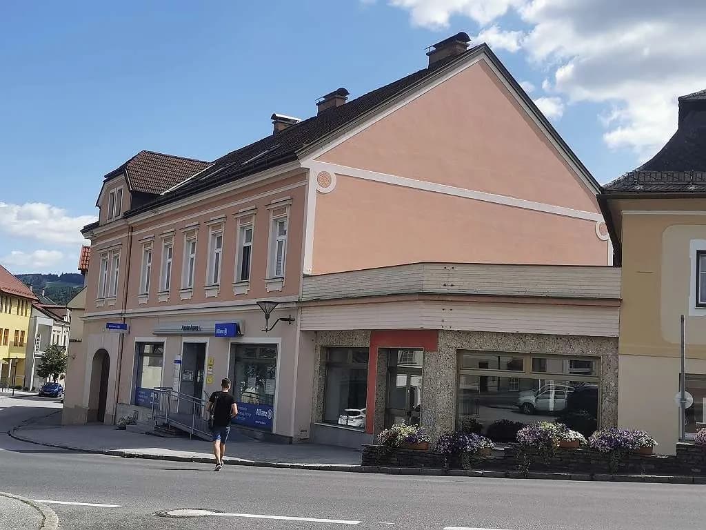 2-Zimmer-Immobilie mieten in Neunkirchen – 123 m², € 720