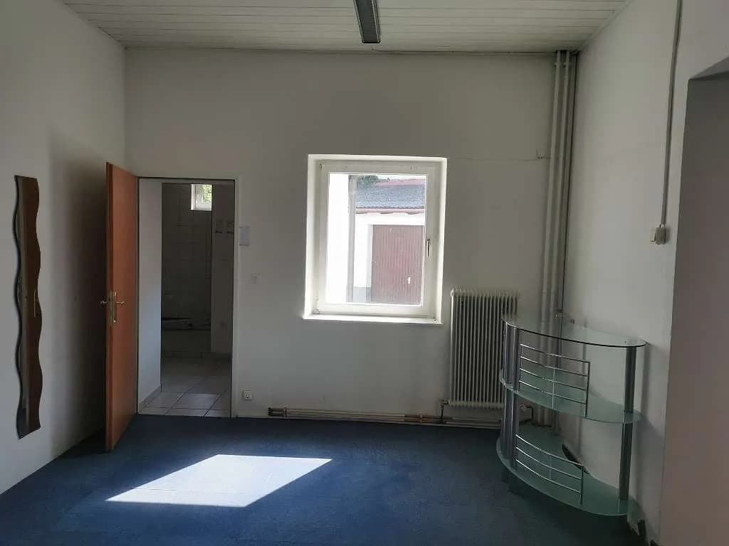 2-Zimmer-Immobilie mieten in Neunkirchen – 123 m², € 720 – Bild 3 von 6