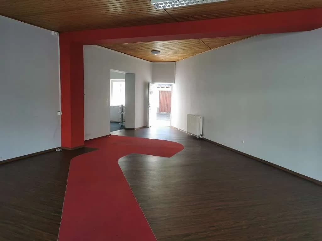 2-Zimmer-Immobilie mieten in Neunkirchen – 123 m², € 720 – Bild 5 von 6