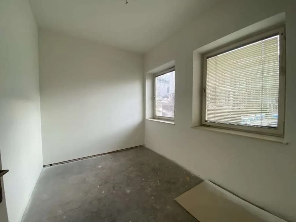 4-Zimmer-Gewerbeimmobilie mieten in Graz – 124 m², € 999 – Bild 10 von 15