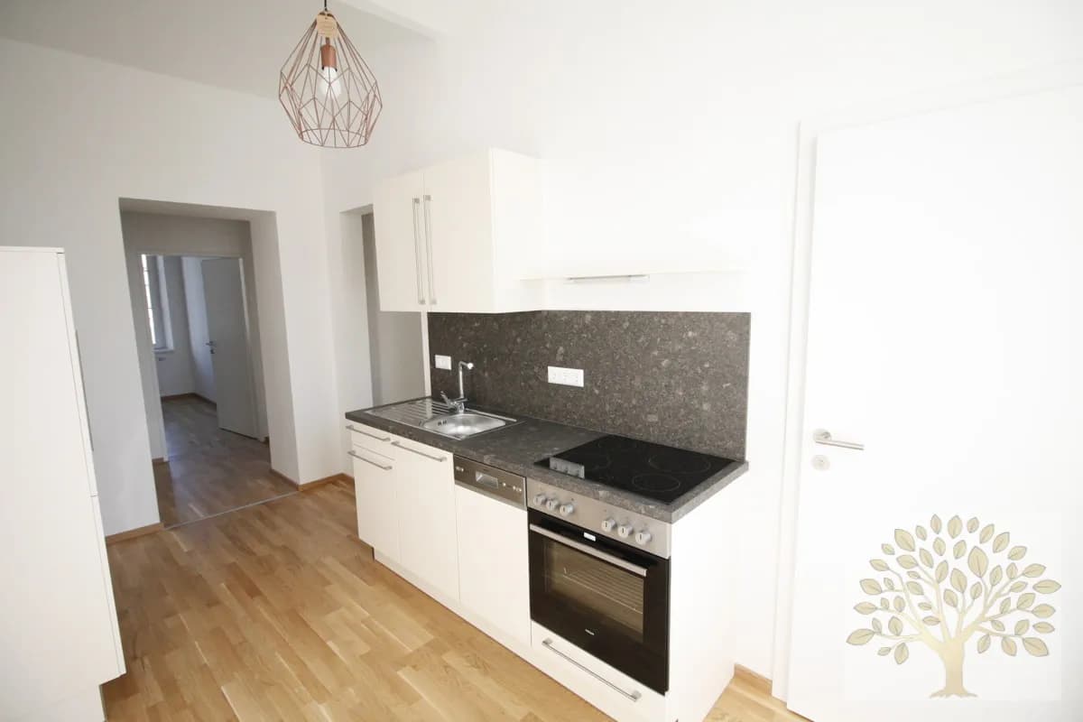 2-Zimmer-Wohnung mieten in Klagenfurt – 42 m², € 695 – Bild 2 von 7