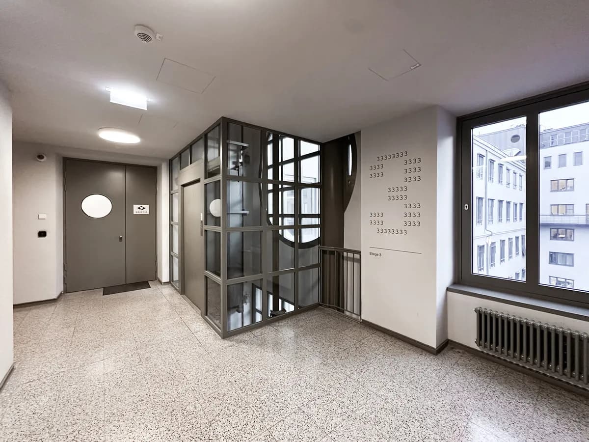 Gewerbeimmobilie mieten in Wien – 561 m², € 17 – Bild 2 von 9