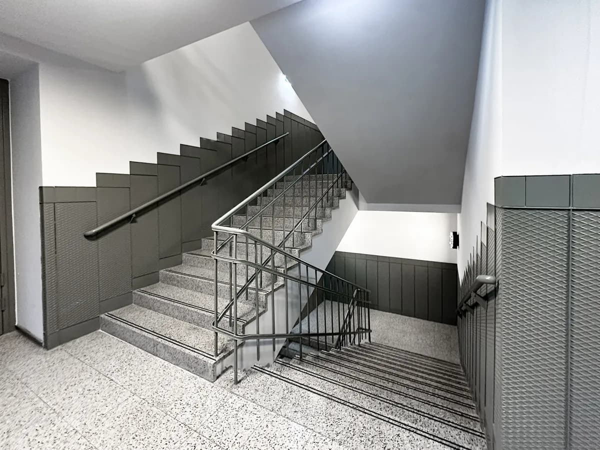 Gewerbeimmobilie mieten in Wien – 561 m², € 17 – Bild 3 von 9