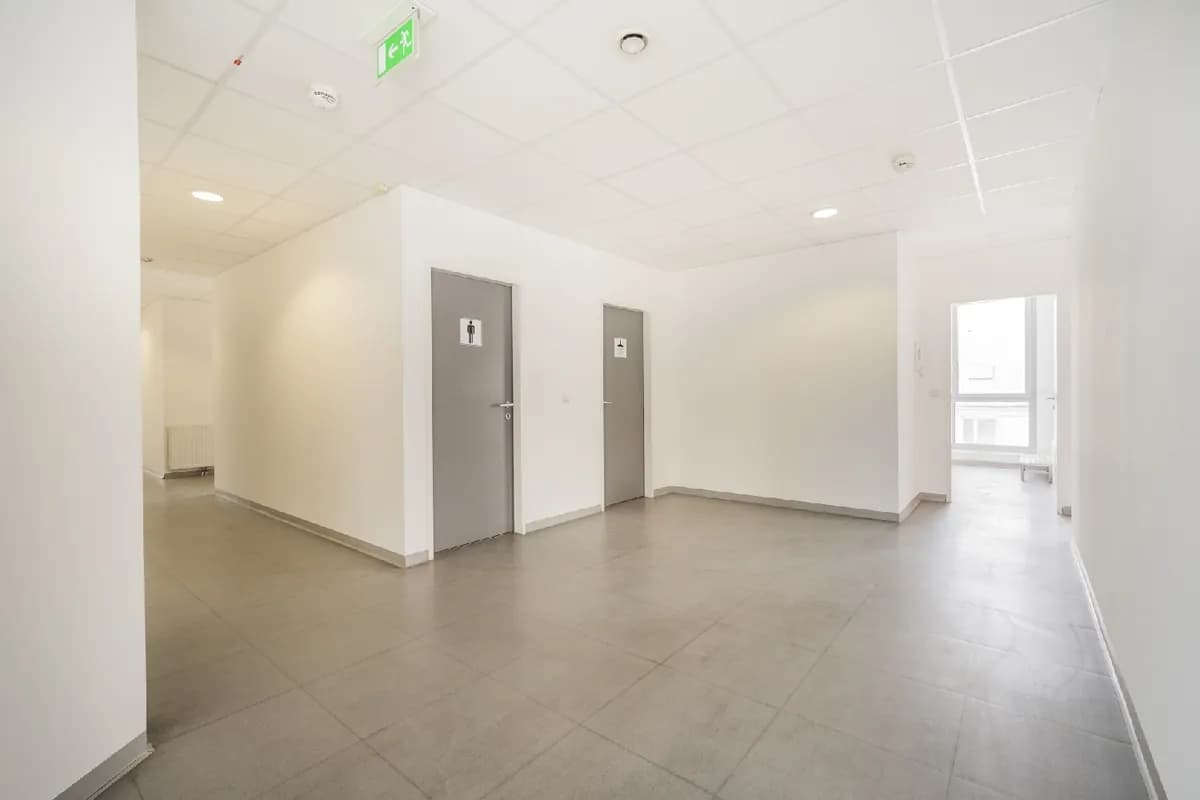 10-Zimmer-Gewerbeimmobilie mieten in Wien – 423 m², € 7.041 – Bild 11 von 26