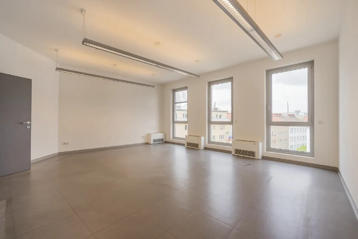10-Zimmer-Gewerbeimmobilie mieten in Wien – 423 m², € 7.041 – Bild 14 von 26