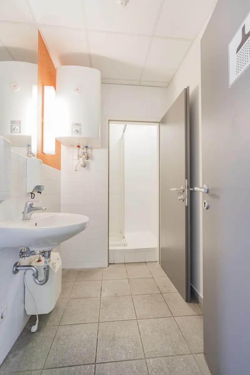 10-Zimmer-Gewerbeimmobilie mieten in Wien – 423 m², € 7.041 – Bild 26 von 26