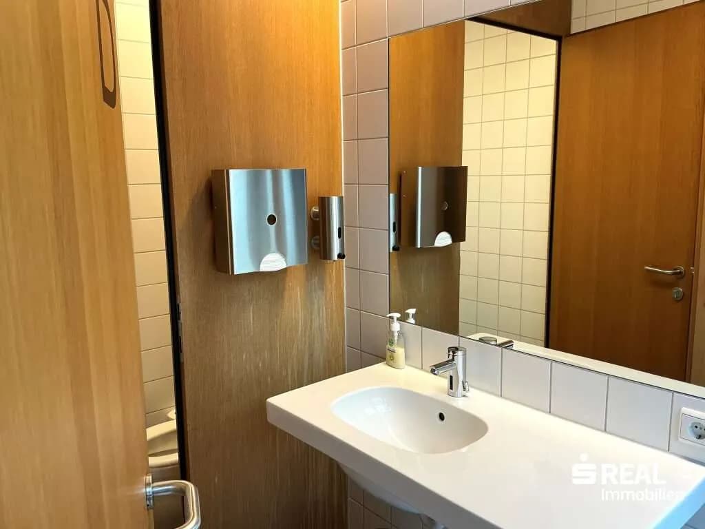 Gewerbeimmobilie kaufen in Dornbirn – 347 m², € 1.550.000 – Bild 19 von 26