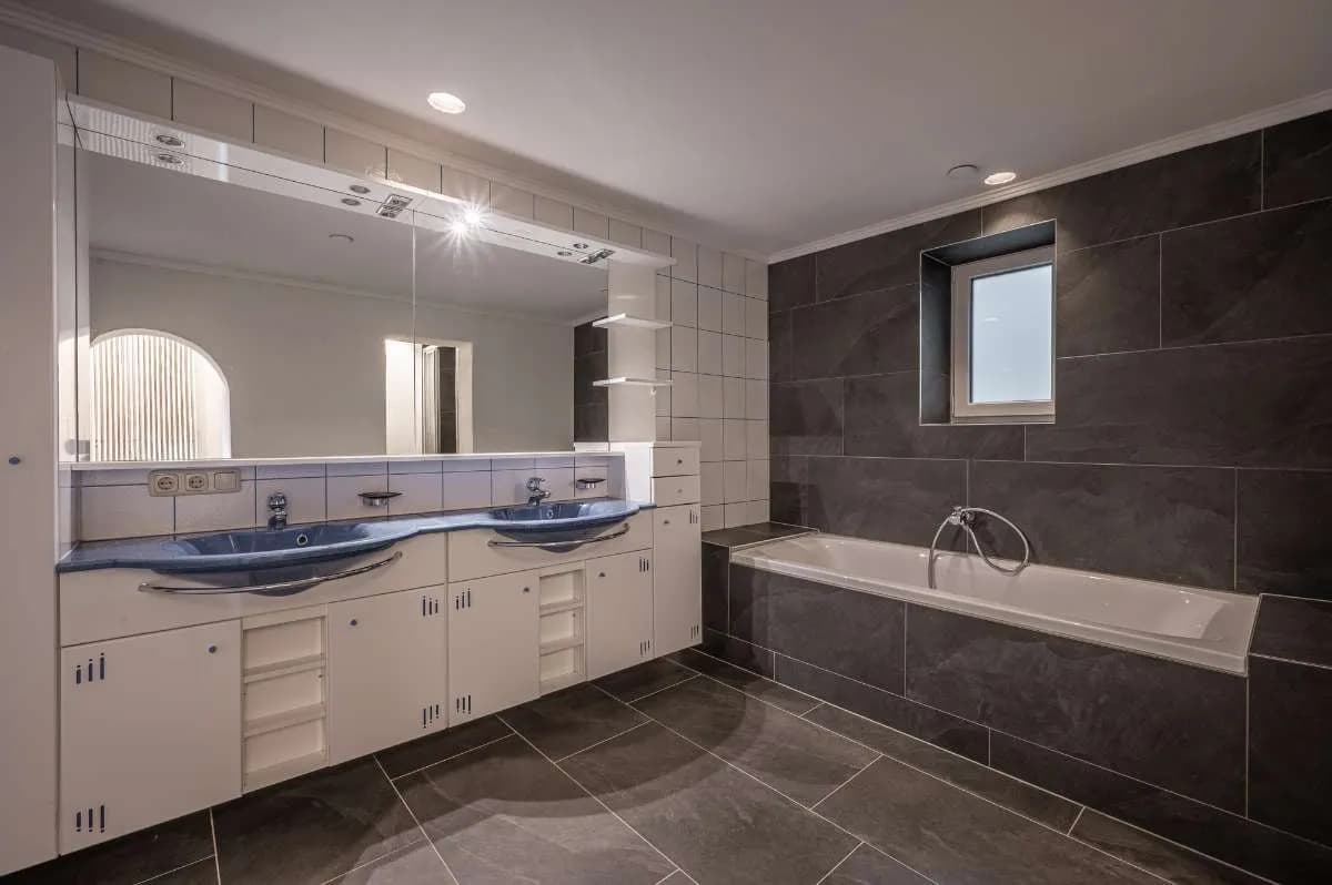 4-Zimmer-Wohnung kaufen in Kitzbühel – 124 m², € 525.000 – Bild 8 von 9