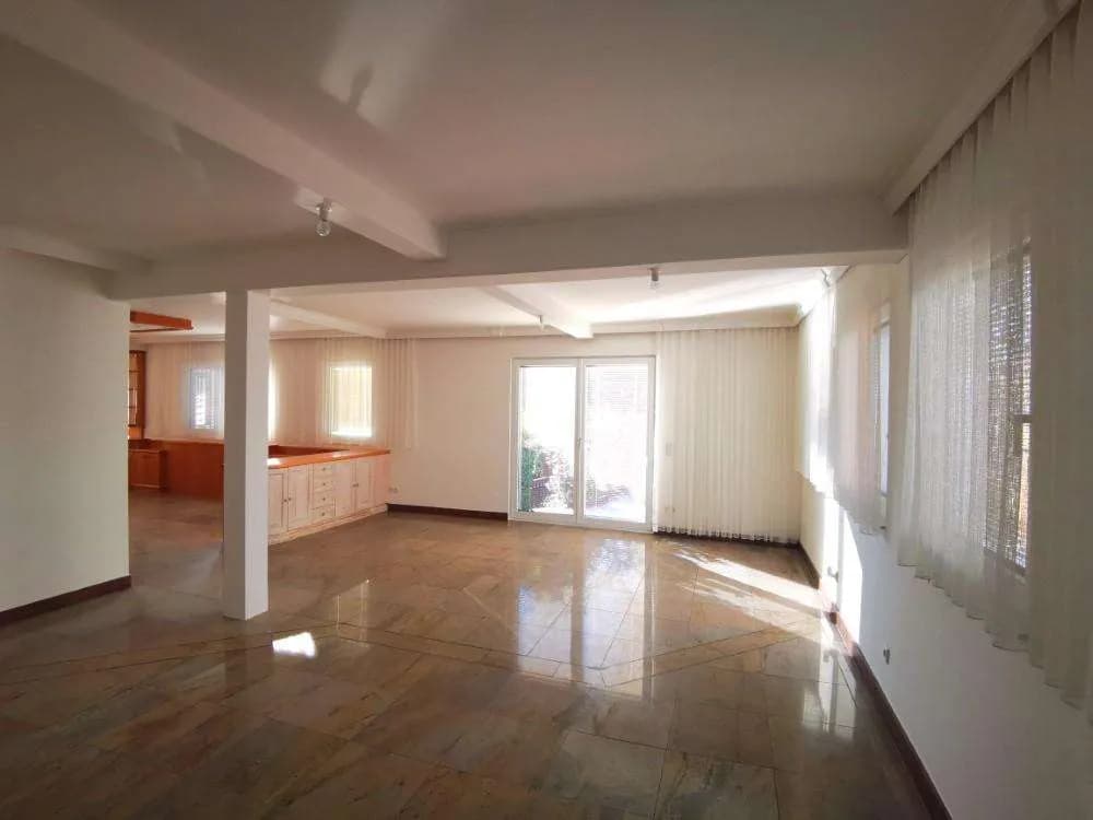 6-Zimmer-Haus mieten in Wien – 308 m², € 4.350 – Bild 11 von 31