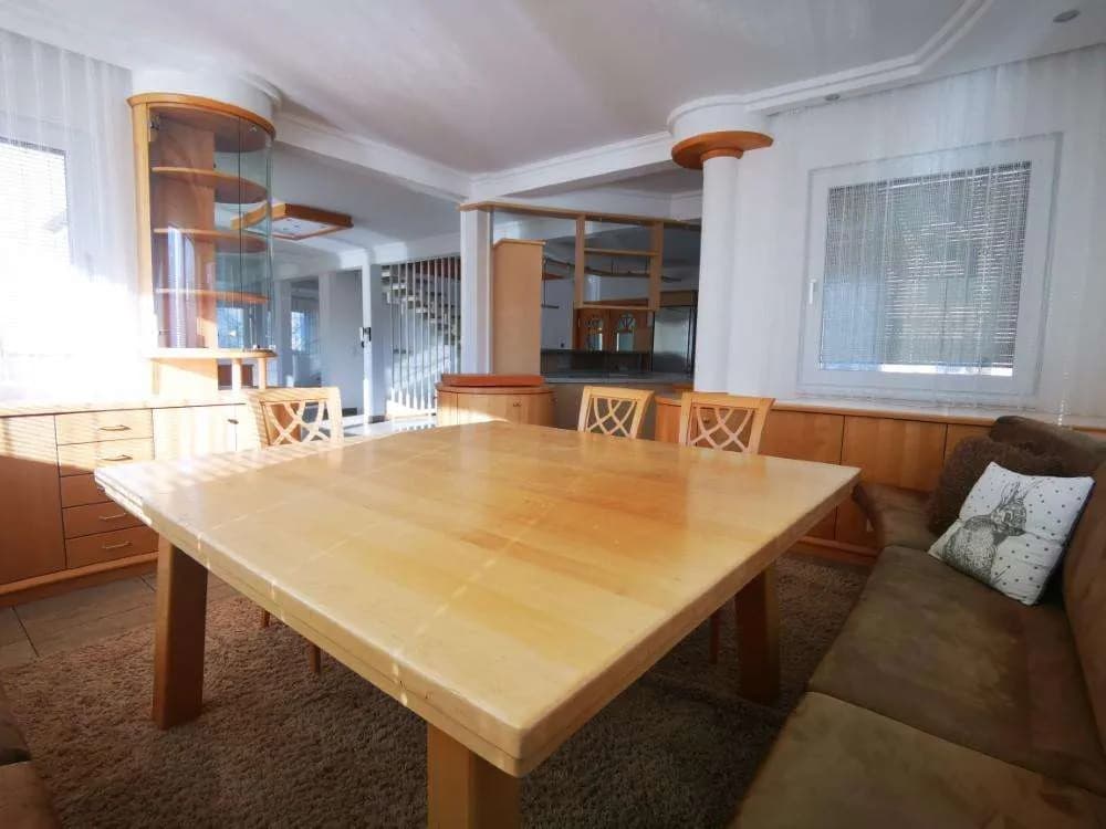 6-Zimmer-Haus mieten in Wien – 308 m², € 4.350 – Bild 19 von 31