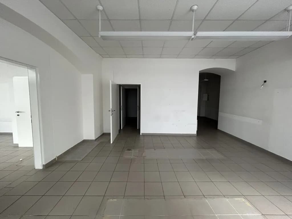 3-Zimmer-Gewerbeimmobilie mieten in Wien – 79 m², € 1.450 – Bild 3 von 13