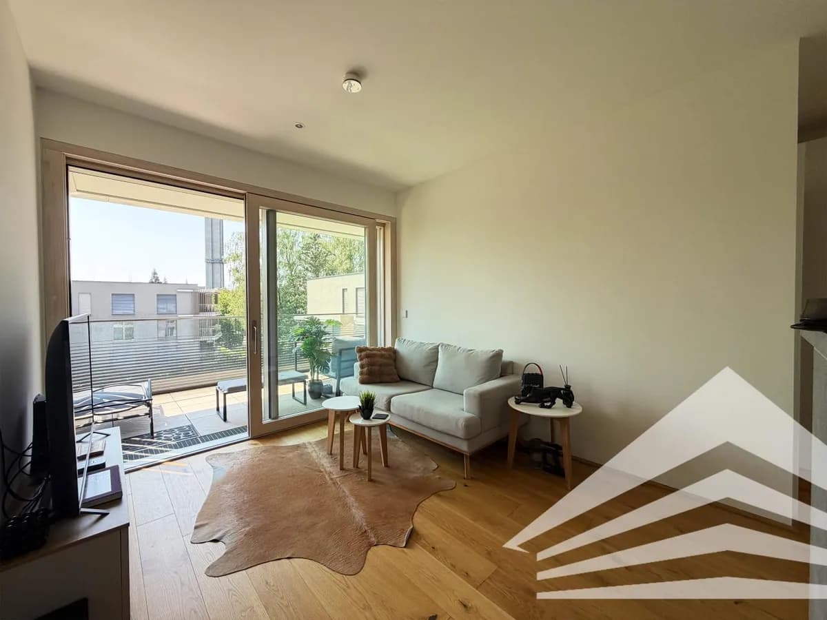 2-Zimmer-Wohnung mieten in Linz – 36,8 m², € 893 – Bild 3 von 15