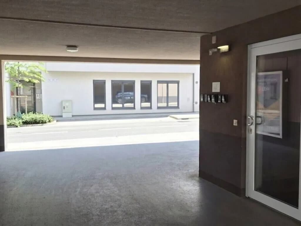 2-Zimmer-Gewerbeimmobilie kaufen in Eisenstadt – 63 m², € 158.000 – Bild 2 von 18