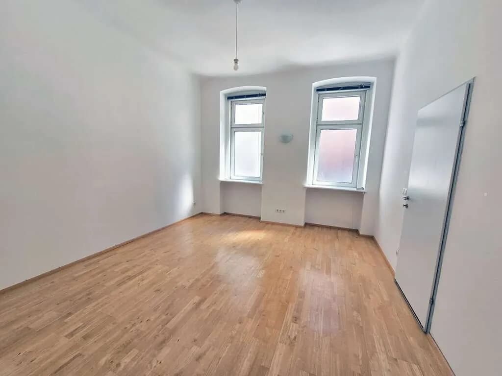 4-Zimmer-Wohnung kaufen in Wien – 101 m², € 350.000 – Bild 2 von 6