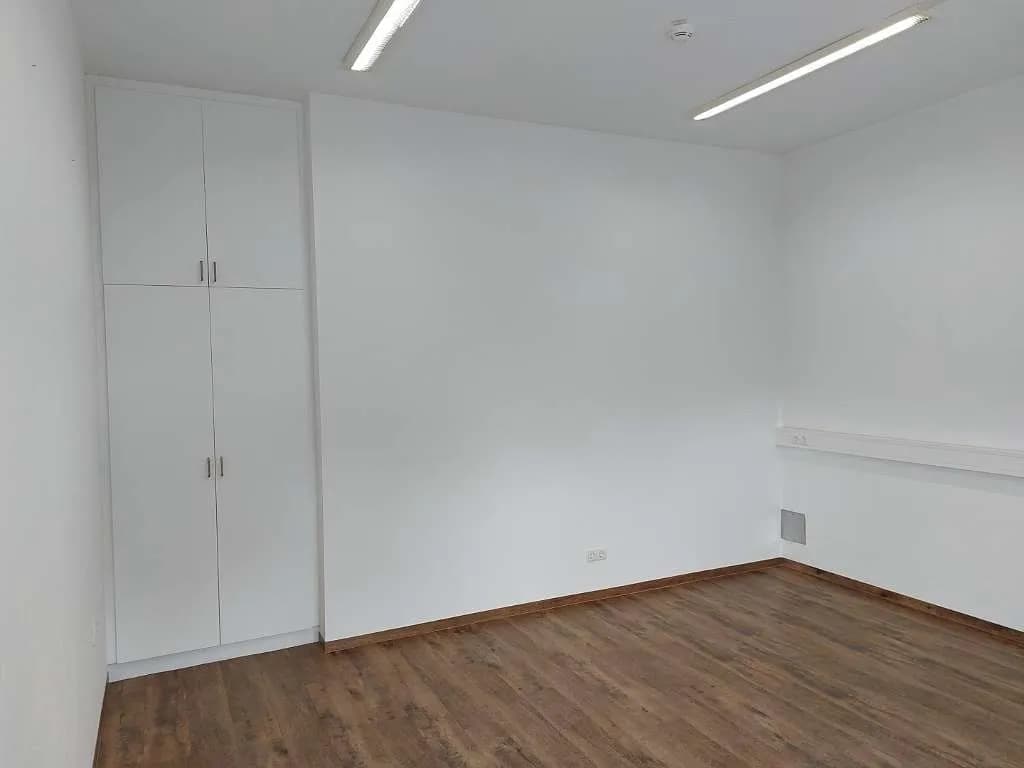 5-Zimmer-Gewerbeimmobilie mieten in Melk – 190 m², € 1.596 – Bild 6 von 13