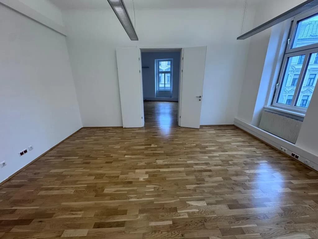 12-Zimmer-Gewerbeimmobilie mieten in Wien – 362 m², € 7.443 – Bild 8 von 23