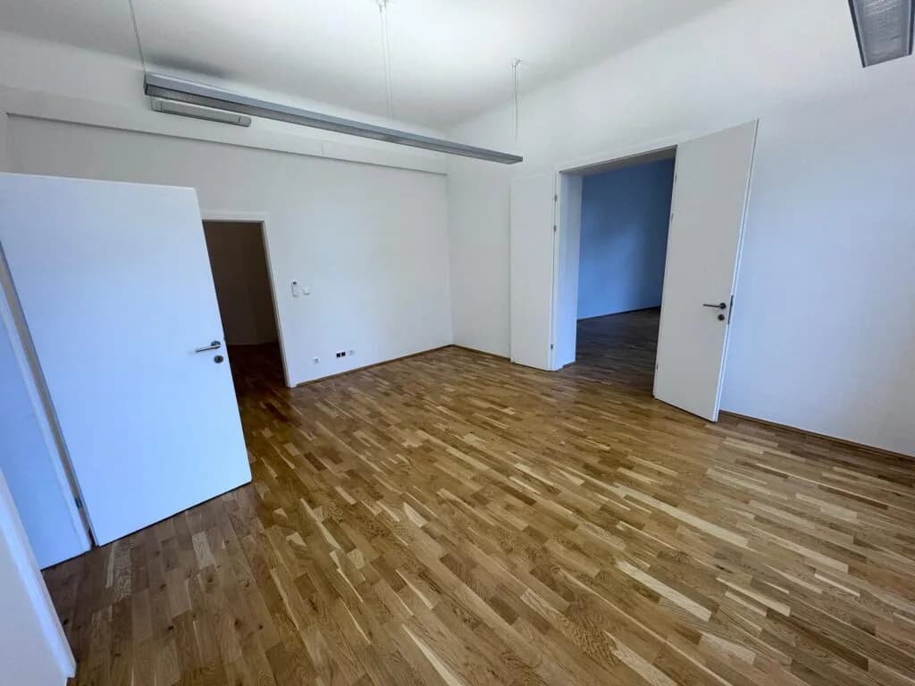 12-Zimmer-Gewerbeimmobilie mieten in Wien – 362 m², € 7.443 – Bild 12 von 23