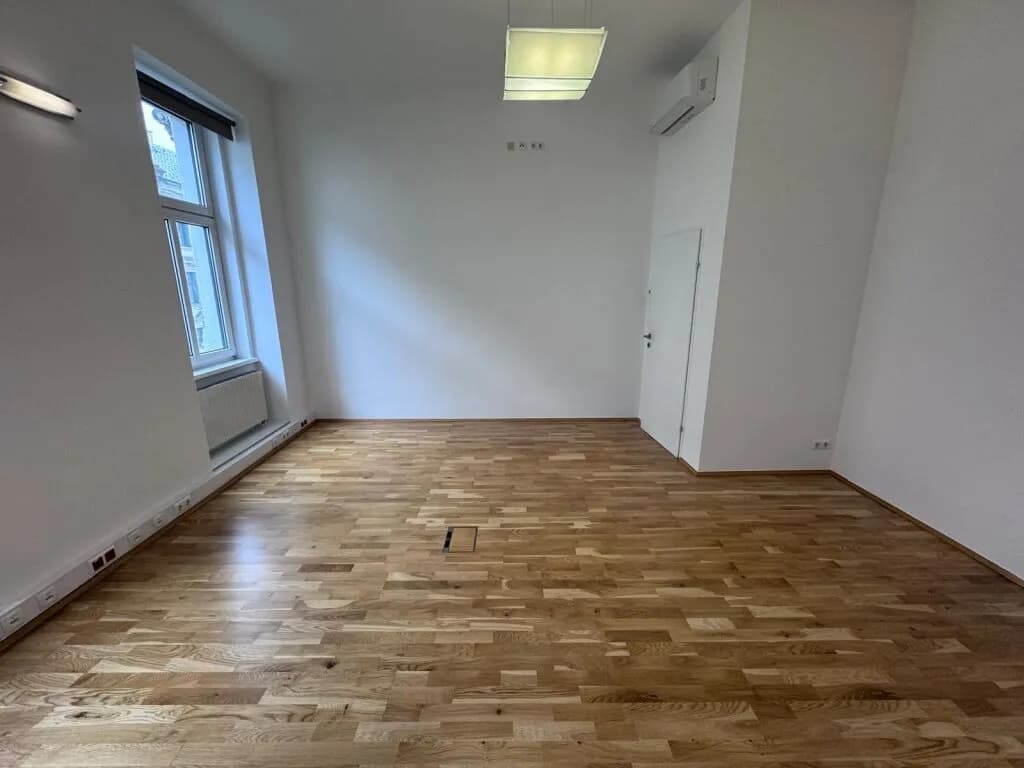 12-Zimmer-Gewerbeimmobilie mieten in Wien – 362 m², € 7.443 – Bild 20 von 23