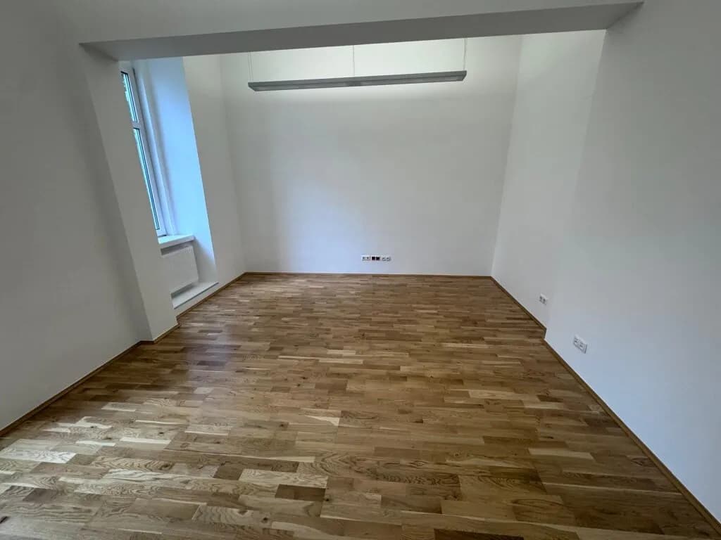 12-Zimmer-Gewerbeimmobilie mieten in Wien – 362 m², € 7.443 – Bild 21 von 23