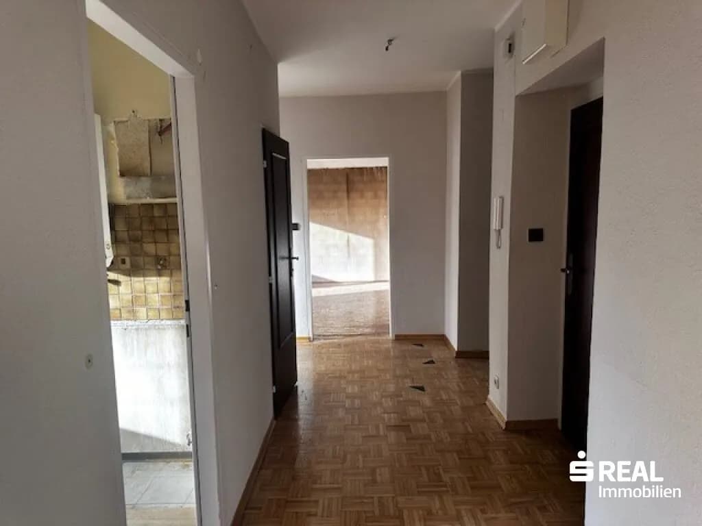 4-Zimmer-Wohnung kaufen in Linz – 83 m², € 215.000 – Bild 5 von 16