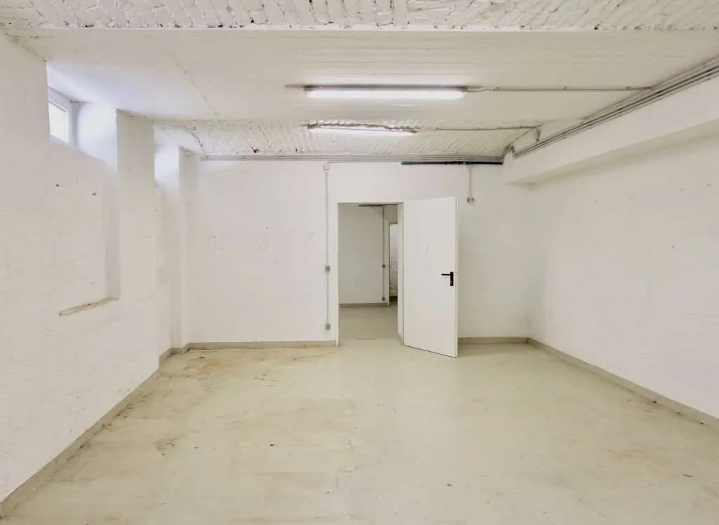2-Zimmer-Gewerbeimmobilie mieten in Wien – 106 m², € 888 – Bild 5 von 9