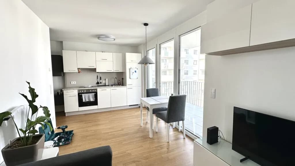 2-Zimmer-Wohnung mieten in Wien – 42 m², € 989 – Bild 2 von 12
