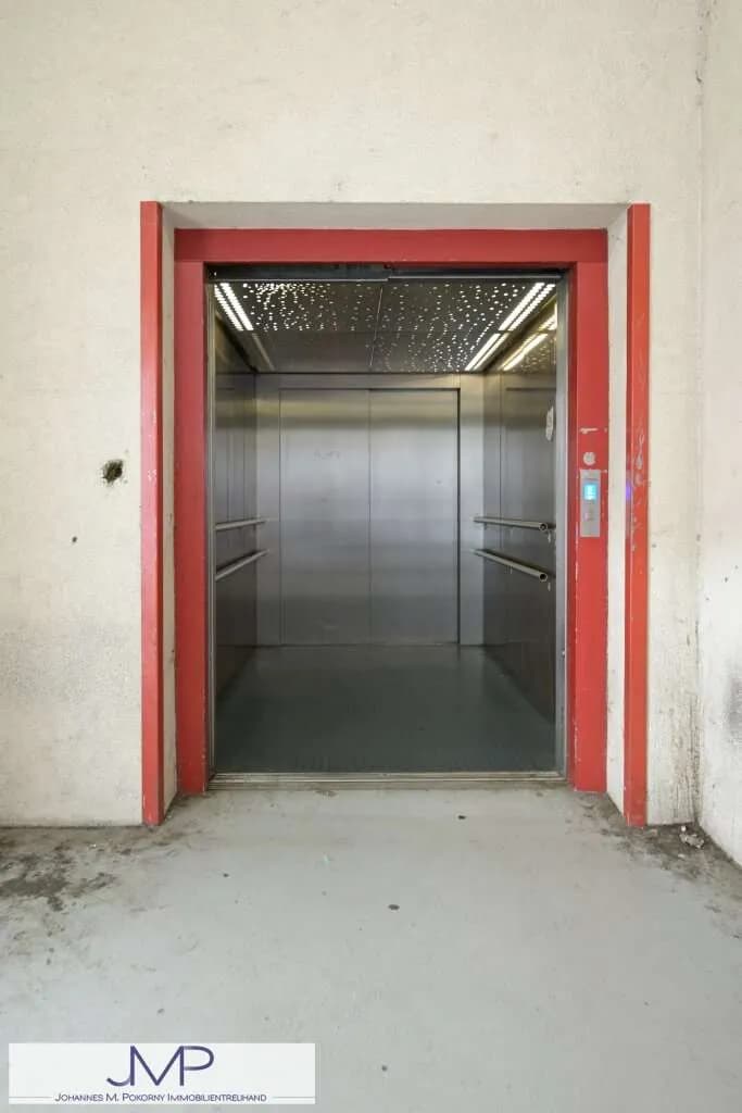10-Zimmer-Gewerbeimmobilie mieten in Wien – 832 m², € 10.814 – Bild 19 von 25