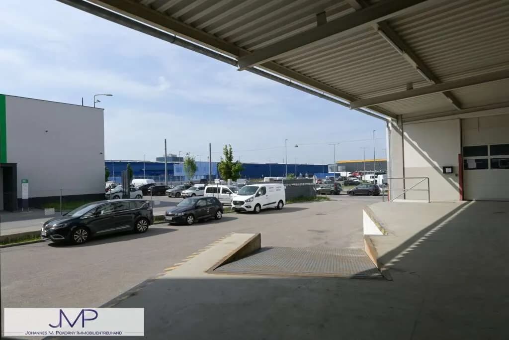 10-Zimmer-Gewerbeimmobilie mieten in Wien – 832 m², € 10.814 – Bild 20 von 25