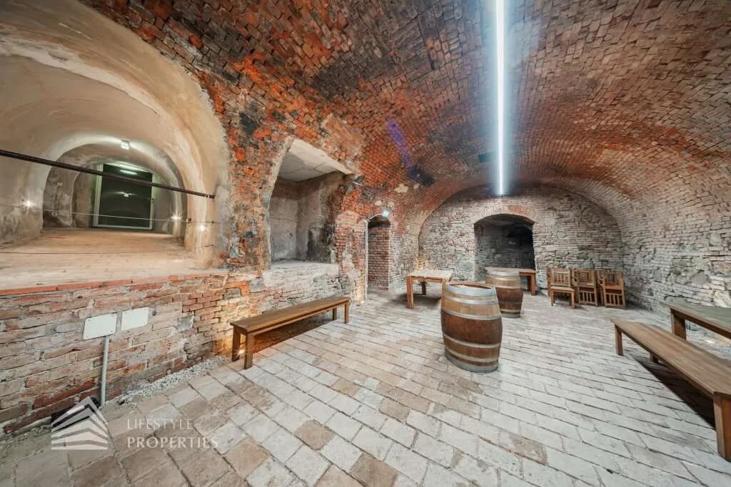 4-Zimmer-Wohnung mieten in Wien – 184,43 m², € 3.800 – Bild 43 von 59