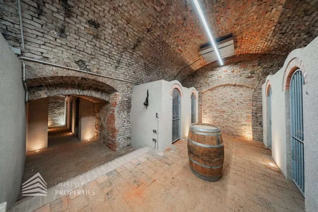 4-Zimmer-Wohnung mieten in Wien – 184,43 m², € 3.800 – Bild 46 von 59