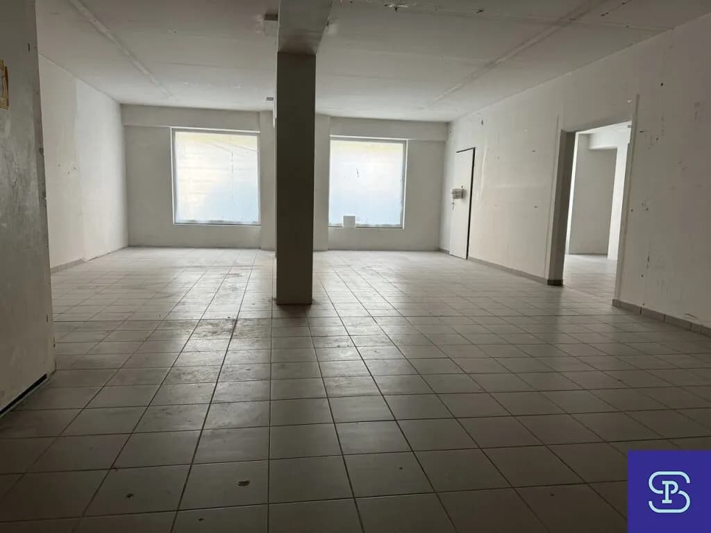 Gewerbeimmobilie mieten in Wien – 144 m², € 1.563