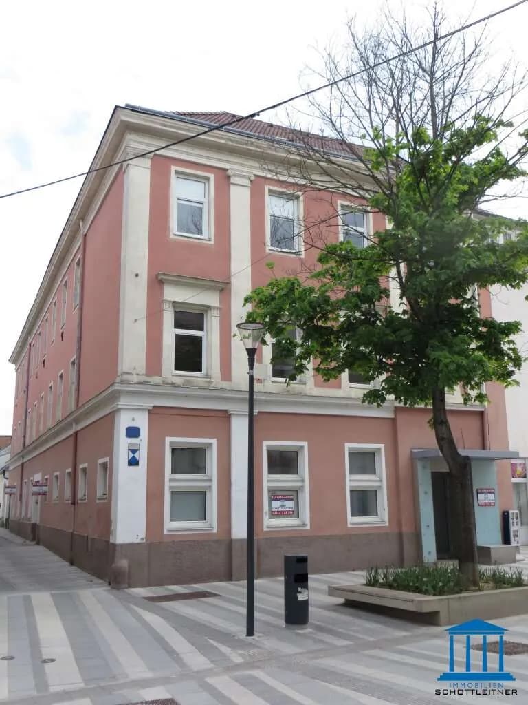 Haus kaufen in Wiener Neustadt – € 985.000