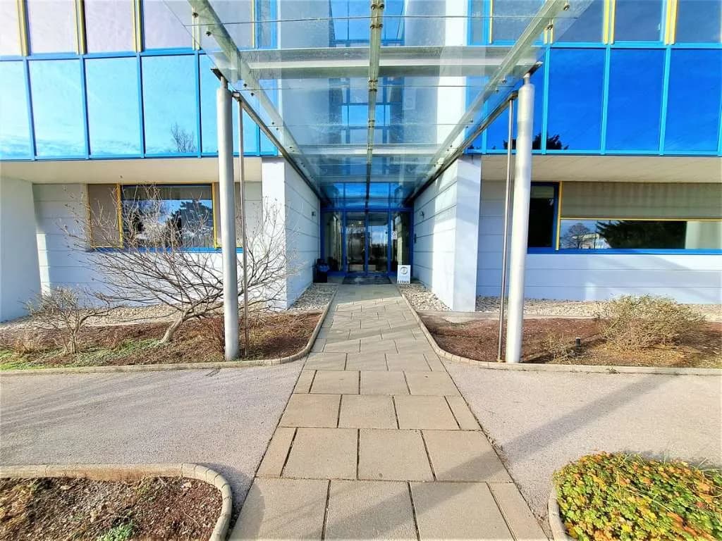 Gewerbeimmobilie mieten in Mödling – 101 m², € 10 – Bild 10 von 10