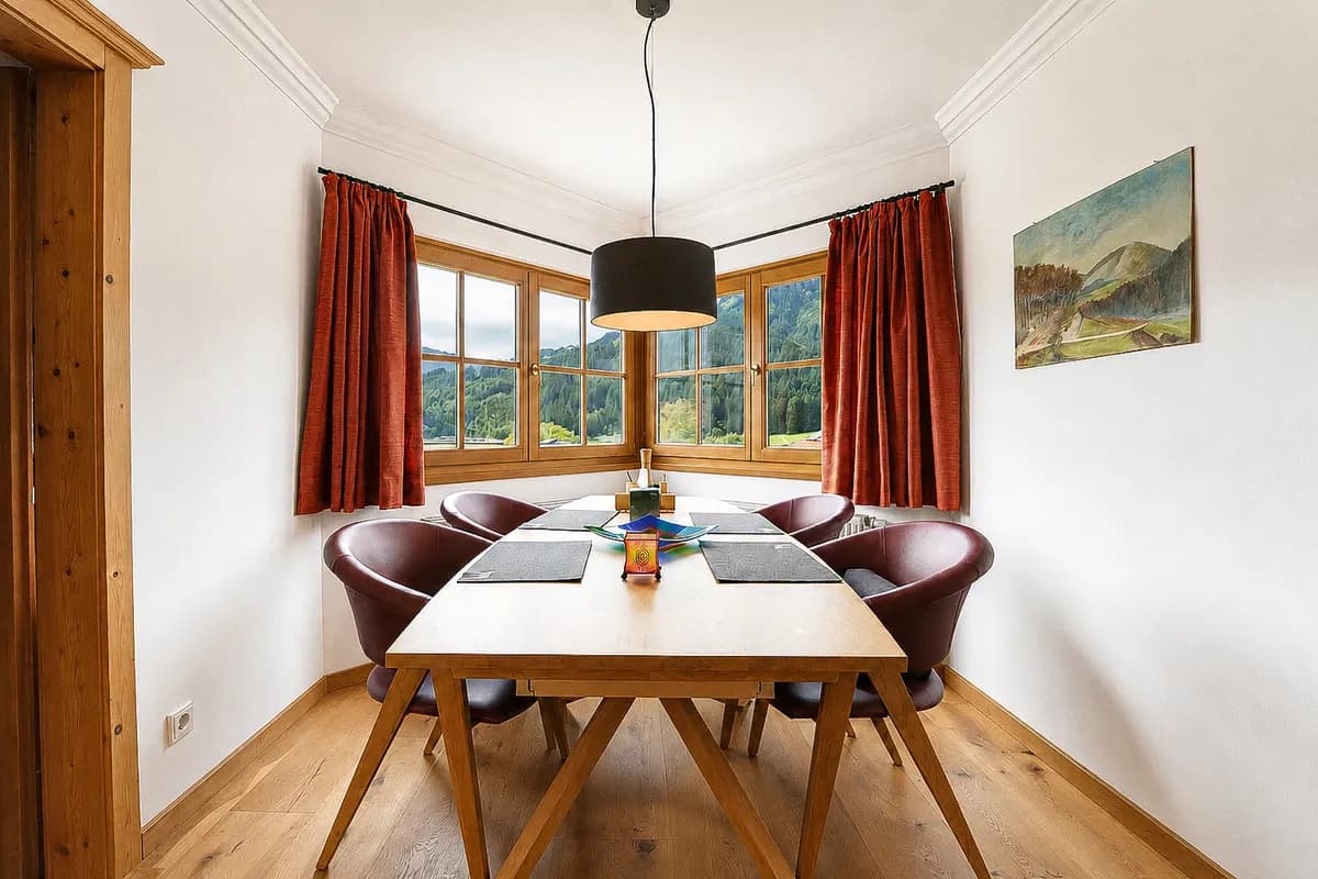 4-Zimmer-Wohnung kaufen in Kitzbühel – 109 m², € 940.000 – Bild 2 von 8