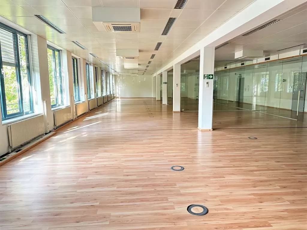 Gewerbeimmobilie mieten in Wien – 284 m², € 14 – Bild 7 von 7