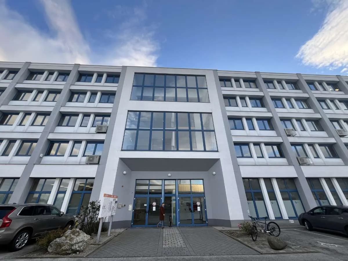 Gewerbeimmobilie mieten in Mödling – 160 m², € 10 – Bild 2 von 10