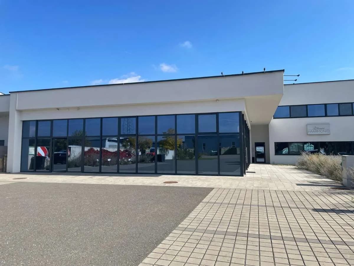 Gewerbeimmobilie mieten in Leibnitz – 288 m², € 5.700 – Bild 2 von 2