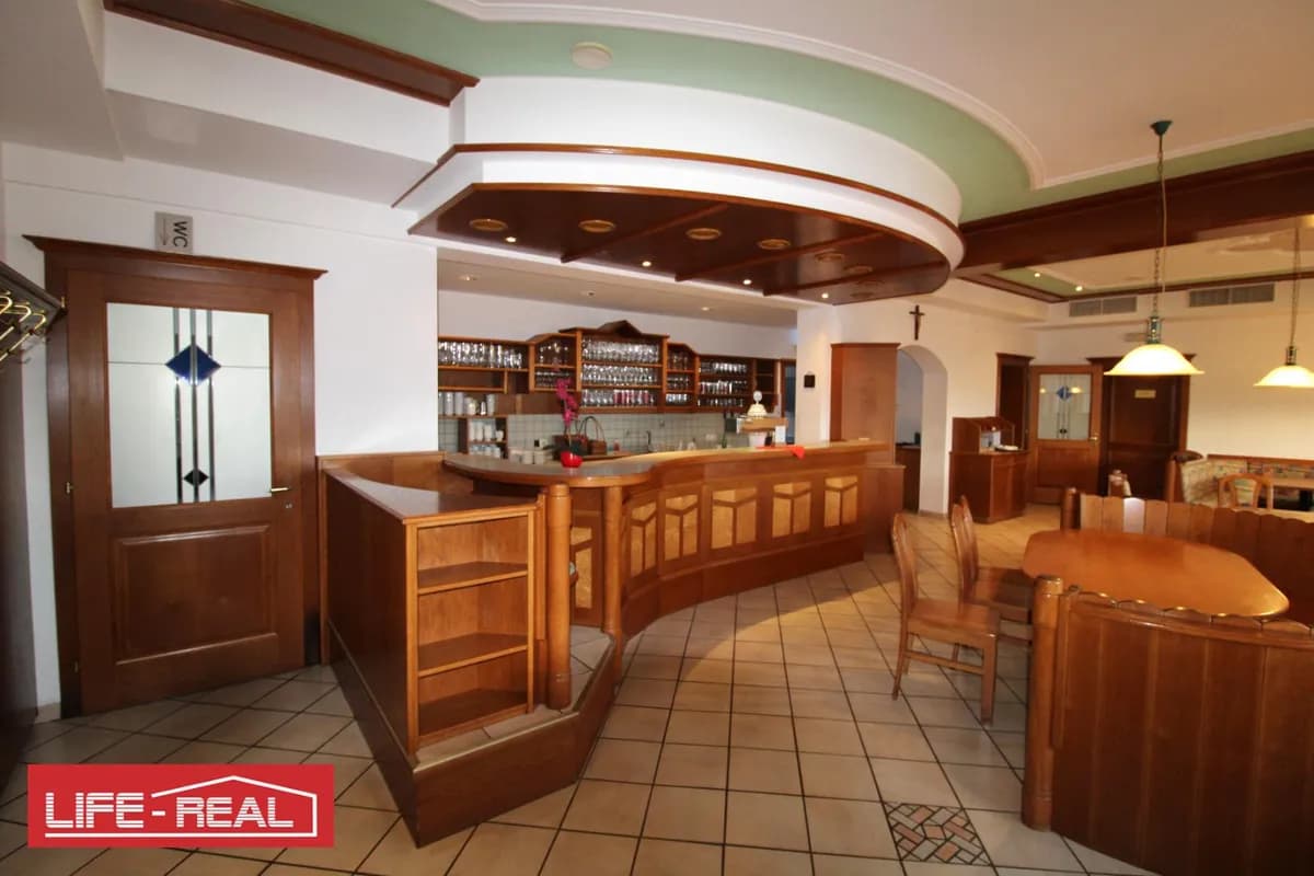 Gewerbeimmobilie mieten in Linz Land – 265 m², € 1.999 – Bild 2 von 16