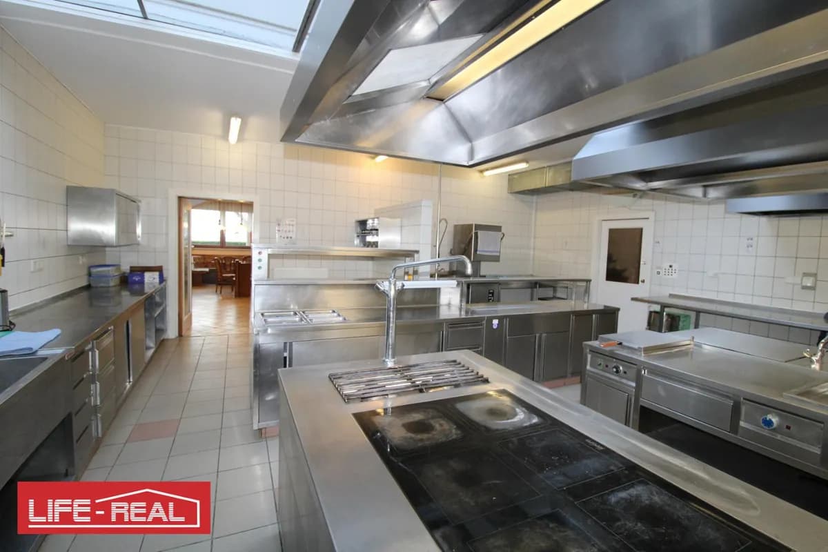 Gewerbeimmobilie mieten in Linz Land – 265 m², € 1.999 – Bild 12 von 16