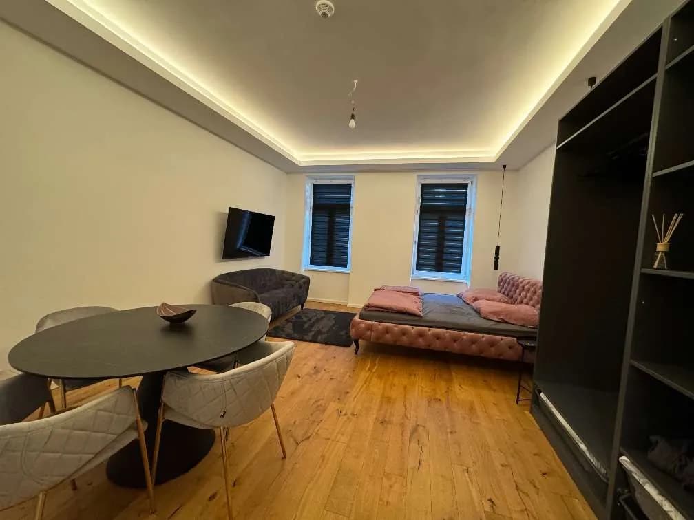 Wohnung kaufen in Wien – 34 m², € 160.000 – Bild 1 von 10