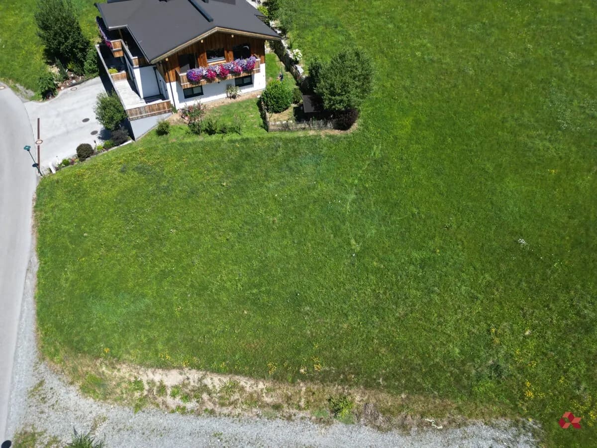 Grundstück kaufen in Kitzbühel – 700 m², € 875.000 – Bild 2 von 8