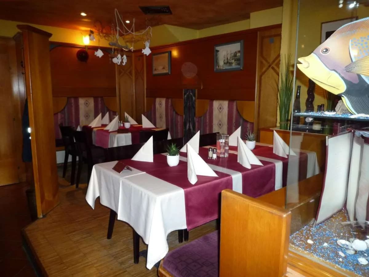 Gewerbeimmobilie mieten in Vöcklabruck – 180 m², € 1.500